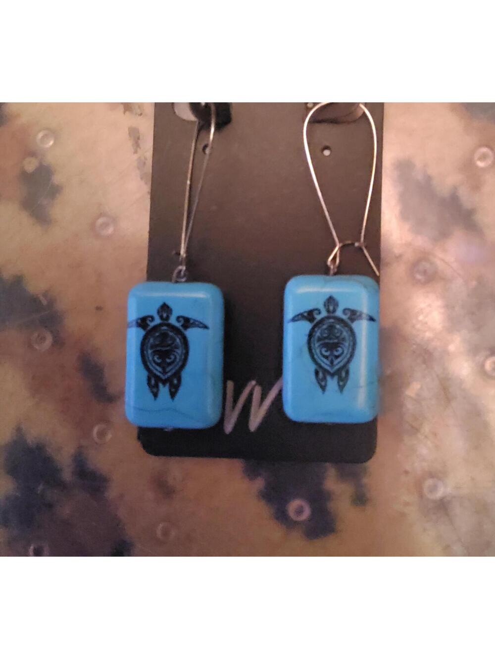 Tootsie Turtle Earrings